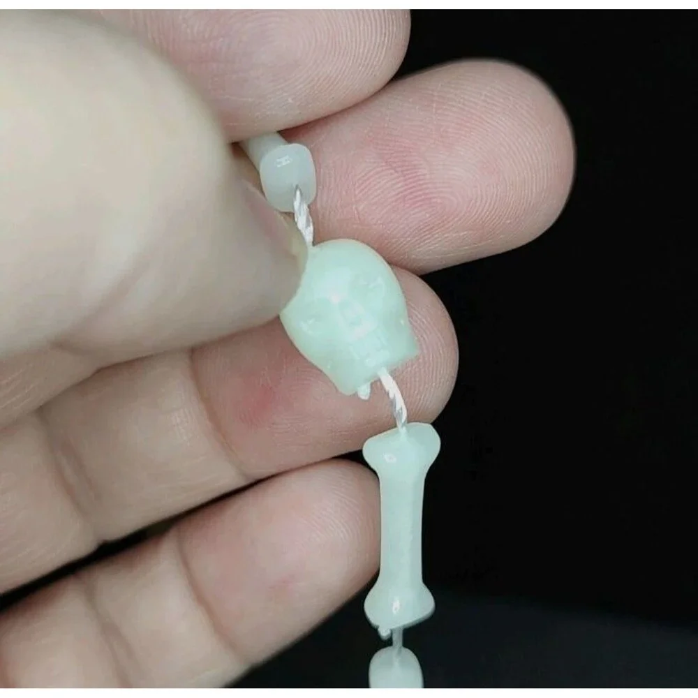 Glow in the Dark Necklace Bat Skull Bones Party Favor Science 31